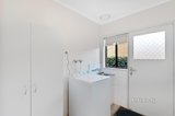 https://images.listonce.com.au/custom/160x/listings/711-windsor-street-burwood-east-vic-3151/582/01705582_img_10.jpg?sYSm-dHLdDI