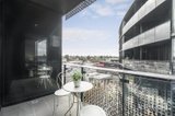 https://images.listonce.com.au/custom/160x/listings/711480-riversdale-road-hawthorn-east-vic-3123/357/01781357_img_06.jpg?e2XttR7evo4