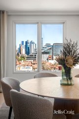 https://images.listonce.com.au/custom/160x/listings/71190-albert-street-east-melbourne-vic-3002/069/01985069_img_09.jpg?vIwV_w-qvVo
