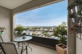 https://images.listonce.com.au/custom/160x/listings/7122-mcgoun-street-richmond-vic-3121/568/00764568_img_06.jpg?Ex-T_Ek7VWQ
