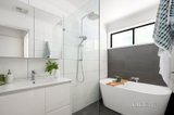 https://images.listonce.com.au/custom/160x/listings/713-15-maling-road-canterbury-vic-3126/709/01605709_img_08.jpg?uGoTBhwJBQs