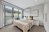 https://images.listonce.com.au/custom/160x/listings/713-maroona-road-carnegie-vic-3163/560/01811560_img_07.jpg?vrkFLf6HLRk