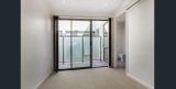 https://images.listonce.com.au/custom/160x/listings/71311-toorak-road-camberwell-vic-3124/075/01850075_img_04.jpg?Le2I7FTeB9Q