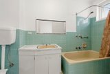 https://images.listonce.com.au/custom/160x/listings/714-alder-street-caulfield-south-vic-3162/576/01905576_img_02.jpg?_taXhETSZlQ
