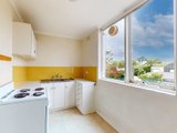 https://images.listonce.com.au/custom/160x/listings/714-may-road-toorak-vic-3142/207/01817207_img_08.jpg?e5WuErGU-S8