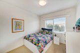 https://images.listonce.com.au/custom/160x/listings/714-smith-street-thornbury-vic-3071/510/00241510_img_05.jpg?muijEc9LbaA