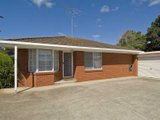 https://images.listonce.com.au/custom/160x/listings/7147-roslyn-road-belmont-vic-3216/391/01699391_img_01.jpg?R5Y33cO6VRI