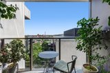 https://images.listonce.com.au/custom/160x/listings/7151-dyer-street-richmond-vic-3121/796/01457796_img_07.jpg?LtMPTWTfDHE