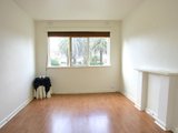 https://images.listonce.com.au/custom/160x/listings/7151-glenhuntly-road-elwood-vic-3184/331/01793331_img_02.jpg?K-lq2szz5x8
