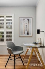https://images.listonce.com.au/custom/160x/listings/716-grace-court-kew-vic-3101/222/01975222_img_10.jpg?HgbXEpzLRzs