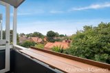 https://images.listonce.com.au/custom/160x/listings/716-tennyson-street-elwood-vic-3184/660/01810660_img_06.jpg?X9Vx0-BK2M4