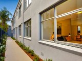 https://images.listonce.com.au/custom/160x/listings/716-the-avenue-st-kilda-east-vic-3183/011/01087011_img_03.jpg?VIFqCKMy5lA