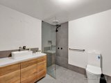 https://images.listonce.com.au/custom/160x/listings/7166-wellington-street-collingwood-vic-3066/172/01530172_img_08.jpg?tltRvYHNm_A