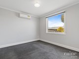 https://images.listonce.com.au/custom/160x/listings/717-latrobe-street-redan-vic-3350/653/01576653_img_08.jpg?jBltaiWYBi4