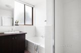 https://images.listonce.com.au/custom/160x/listings/7170-high-street-northcote-vic-3070/086/01244086_img_08.jpg?fHj9xZ7_UcM