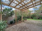 https://images.listonce.com.au/custom/160x/listings/718-20-hull-road-croydon-vic-3136/442/01525442_img_07.jpg?09yXpgWSPB4