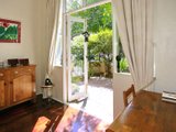 https://images.listonce.com.au/custom/160x/listings/7183-brighton-road-elwood-vic-3184/913/01794913_img_03.jpg?uaLVblE1I-s