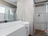 https://images.listonce.com.au/custom/160x/listings/71a-hull-road-croydon-vic-3136/263/01526263_img_12.jpg?jrTWRznwMJA