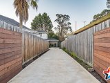 https://images.listonce.com.au/custom/160x/listings/71a-hull-road-croydon-vic-3136/263/01526263_img_13.jpg?YFE7q1E_SUw