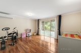 https://images.listonce.com.au/custom/160x/listings/71a-st-clems-road-doncaster-east-vic-3109/518/00780518_img_05.jpg?NFvdXa81KFQ