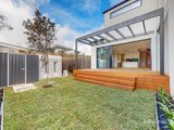 https://images.listonce.com.au/custom/160x/listings/71b-castlewood-street-bentleigh-east-vic-3165/162/01974162_img_11.jpg?JRZpba65v9c