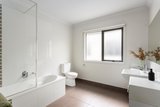 https://images.listonce.com.au/custom/160x/listings/72-4-faulkner-street-bentleigh-vic-3204/751/01937751_img_07.jpg?2GDIAuUEgUU