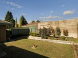https://images.listonce.com.au/custom/160x/listings/72-burdoo-drive-grovedale-vic-3216/009/01699009_img_08.jpg?JkOq_i_2Rwg