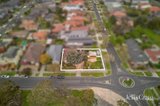 https://images.listonce.com.au/custom/160x/listings/72-carnarvon-road-strathmore-vic-3041/591/01795591_img_12.jpg?iU5fsaIfarE