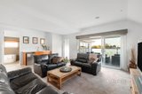 https://images.listonce.com.au/custom/160x/listings/72-clarence-street-geelong-west-vic-3218/792/01516792_img_19.jpg?QyIyulwicsE