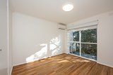 https://images.listonce.com.au/custom/160x/listings/72-douglas-street-toorak-vic-3142/975/01976975_img_02.jpg?MaOU6D87cCo