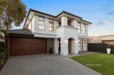 https://images.listonce.com.au/custom/160x/listings/72-gladesville-drive-bentleigh-east-vic-3165/128/01682128_img_02.jpg?XMTuI8zGNKU