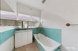 https://images.listonce.com.au/custom/160x/listings/72-gowrie-street-bentleigh-east-vic-3165/371/01914371_img_02.jpg?z6uRlG1zuuQ