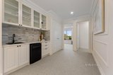 https://images.listonce.com.au/custom/160x/listings/72-guinevere-parade-glen-waverley-vic-3150/218/01579218_img_15.jpg?R2UyMxfYB3M