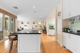 https://images.listonce.com.au/custom/160x/listings/72-leeds-road-mount-waverley-vic-3149/679/01951679_img_09.jpg?2-ebXrTcI3I