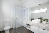 https://images.listonce.com.au/custom/160x/listings/72-ludstone-street-hampton-vic-3188/699/01742699_img_14.jpg?HY1Qin0KoIk