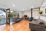 https://images.listonce.com.au/custom/160x/listings/72-margaret-street-moonee-ponds-vic-3039/696/01132696_img_04.jpg?wPlsAC9tzHg