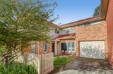 https://images.listonce.com.au/custom/160x/listings/72-mckelvie-court-glen-waverley-vic-3150/404/01191404_img_01.jpg?XHrp18VC35k