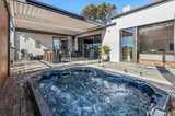 https://images.listonce.com.au/custom/160x/listings/72-normanby-road-sorrento-vic-3943/887/01368887_img_17.jpg?7_-Vs8UiejA