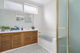 https://images.listonce.com.au/custom/160x/listings/72-orchard-grove-blackburn-south-vic-3130/614/01261614_img_05.jpg?75LPEE7MKlo