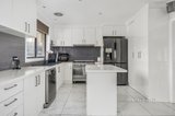 https://images.listonce.com.au/custom/160x/listings/72-pandora-avenue-thomastown-vic-3074/839/01192839_img_06.jpg?VJNeawuLs9Q