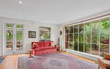 https://images.listonce.com.au/custom/160x/listings/72-polaris-drive-doncaster-east-vic-3109/292/01811292_img_04.jpg?aKAe_jxU8m0