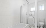 https://images.listonce.com.au/custom/160x/listings/72-polaris-drive-doncaster-east-vic-3109/292/01811292_img_06.jpg?k6TTymJRUEc