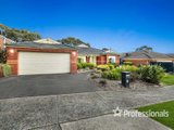 https://images.listonce.com.au/custom/160x/listings/72-regency-rise-chirnside-park-vic-3116/831/01525831_img_01.jpg?MnqemDjEP9k