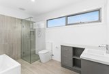 https://images.listonce.com.au/custom/160x/listings/72-ridge-drive-avondale-heights-vic-3034/536/01916536_img_02.jpg?DzBGt54dlIs