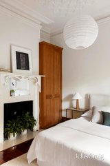 https://images.listonce.com.au/custom/160x/listings/72-rossmoyne-street-thornbury-vic-3071/104/01783104_img_19.jpg?PyHwHraXDg0