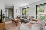 https://images.listonce.com.au/custom/160x/listings/72-webb-street-warrandyte-vic-3113/497/01901497_img_02.jpg?vHhPeUgSLMU