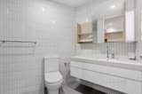 https://images.listonce.com.au/custom/160x/listings/72-well-street-brighton-vic-3186/833/01325833_img_07.jpg?_vb63fg6qWM
