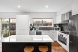 https://images.listonce.com.au/custom/160x/listings/72-woods-street-newport-vic-3015/040/01594040_img_03.jpg?OtmCEw_9ZN0