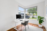 https://images.listonce.com.au/custom/160x/listings/72-woods-street-newport-vic-3015/040/01594040_img_10.jpg?q4-8kXRIc-8