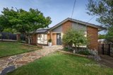 https://images.listonce.com.au/custom/160x/listings/72-zina-grove-mooroolbark-vic-3138/044/01642044_img_01.jpg?eLR7GGg0yo0